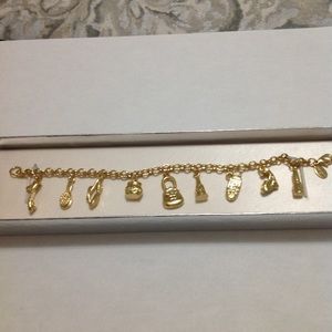 7" Goldtone Charm a Bracelet